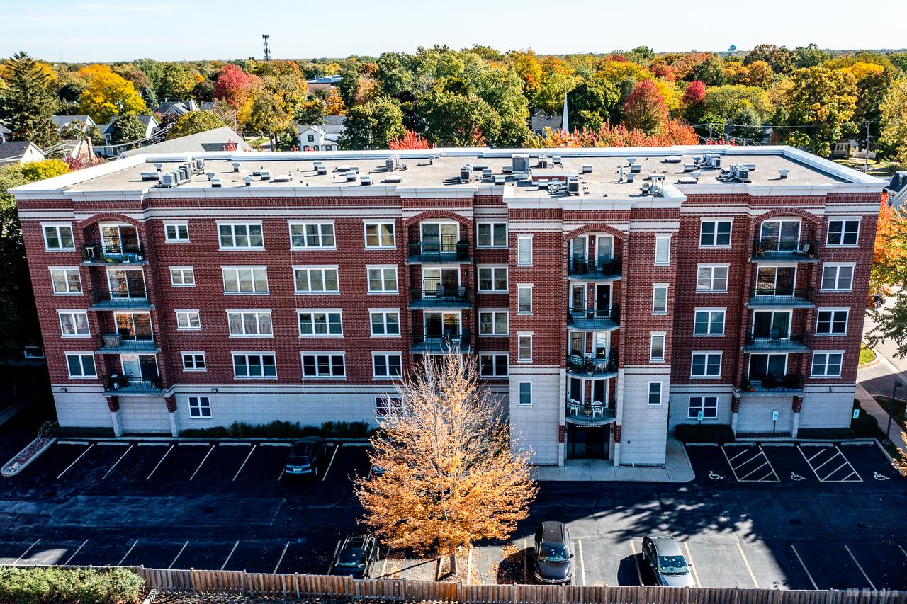 104 N Plum Grove Rd. #400, Palatine, IL 60067