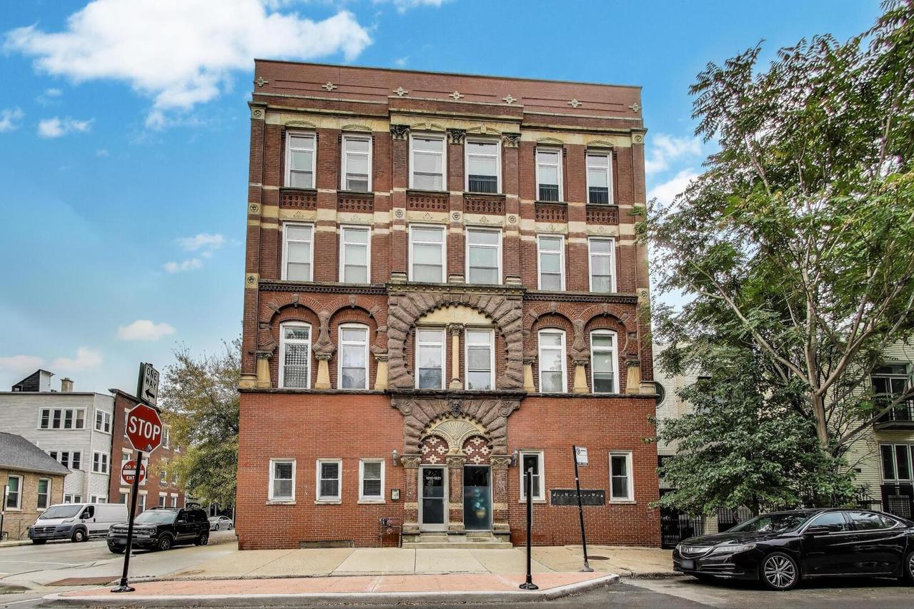 1521 N Paulina St. #1F, Chicago, IL 60622