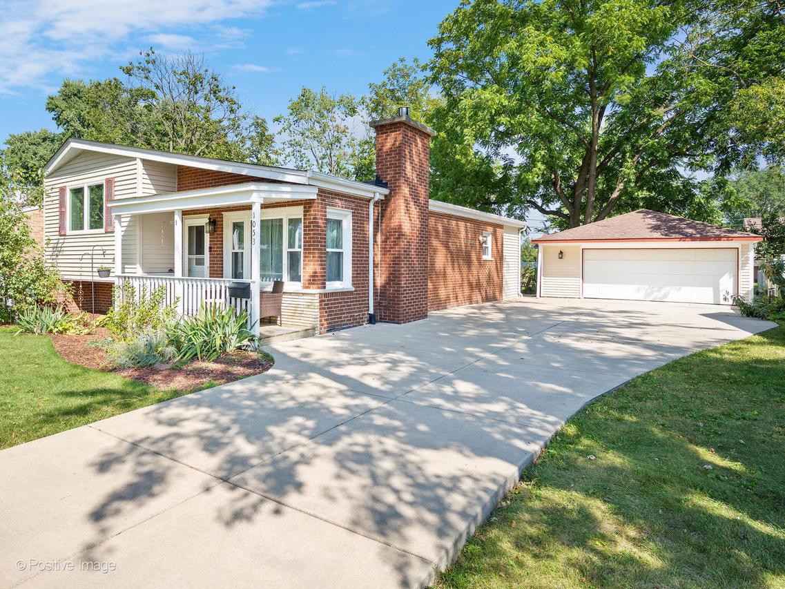 1053 S Norbury Ave., Lombard, IL 60148