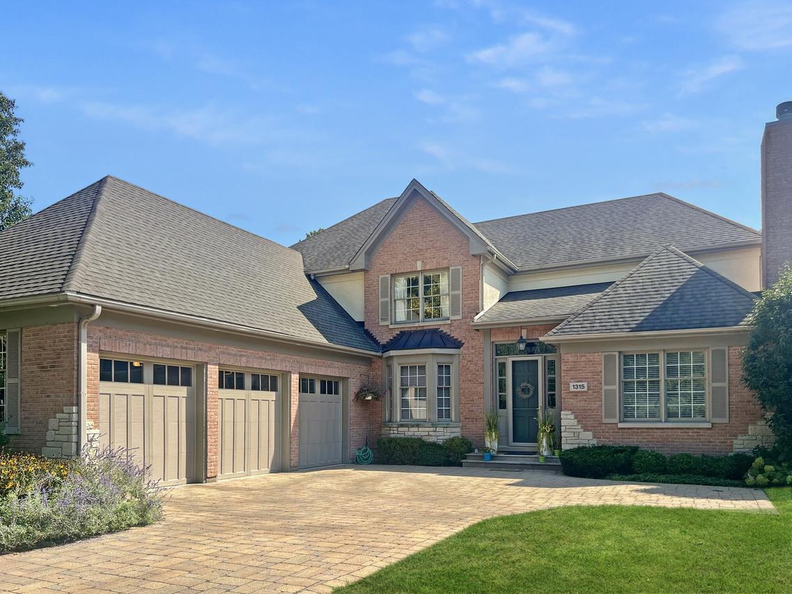 1315 Evergreen Ct., Glenview, IL 60025