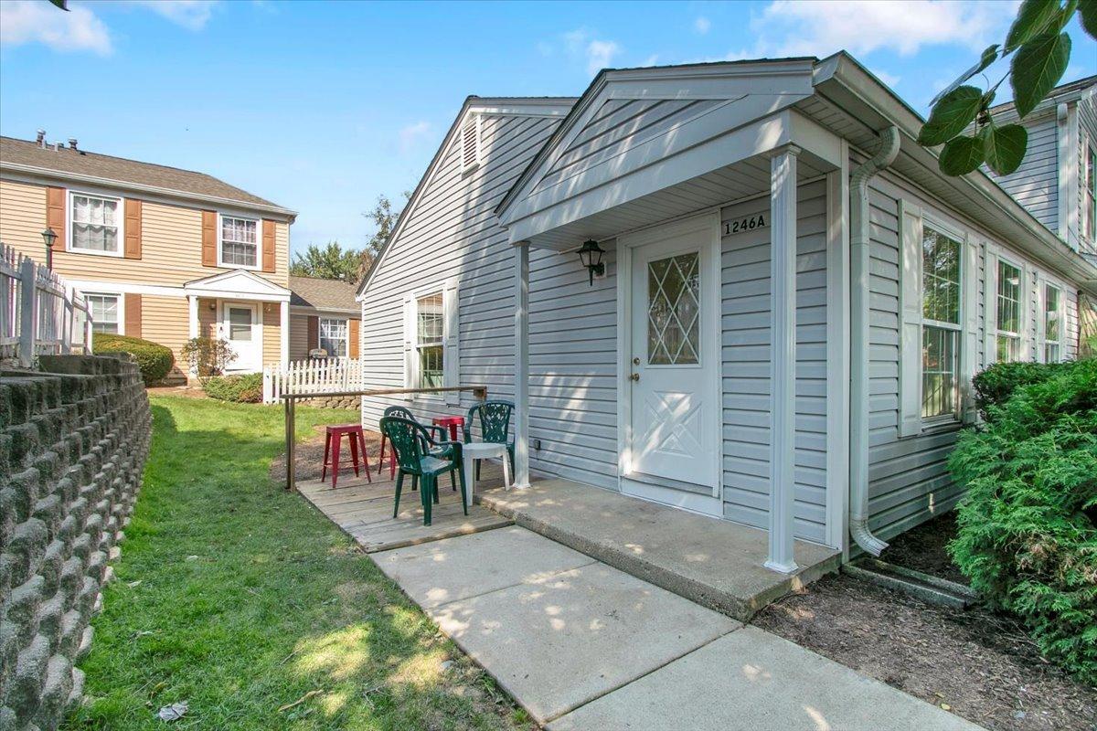 1246 Prairie Ave. #A, Glendale Heights, IL 60139