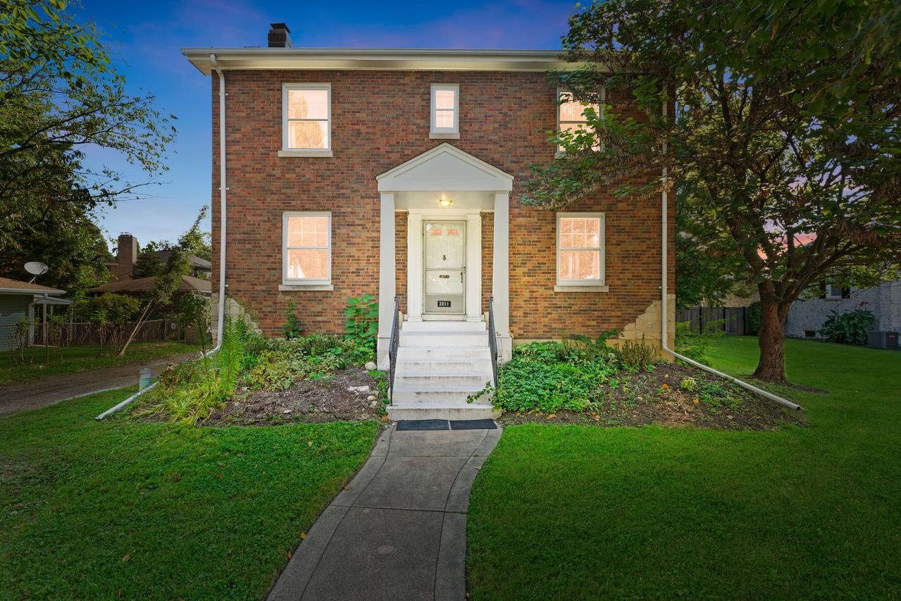 3811 Rosemear Ave., Brookfield, IL 60513