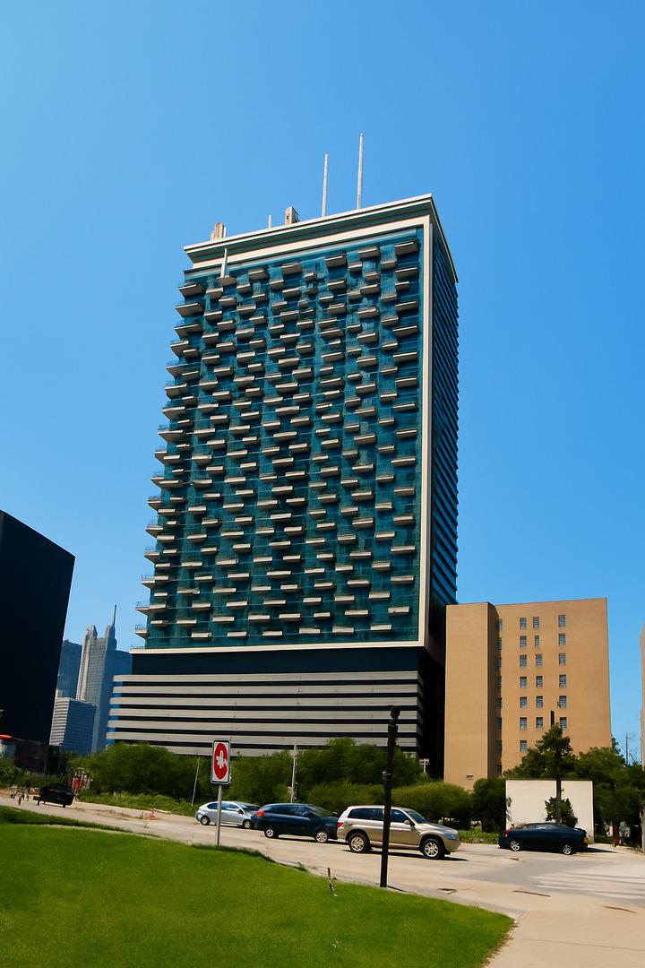 235 W Van Buren St. #3104, Chicago, IL 60607