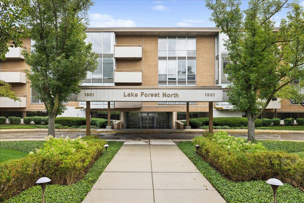 1301 N Western Ave. #335, Lake Forest, IL 60045