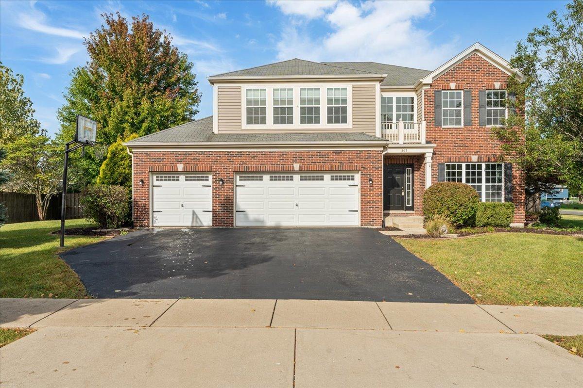 203 Tonell Ave., New Lenox, IL 60451