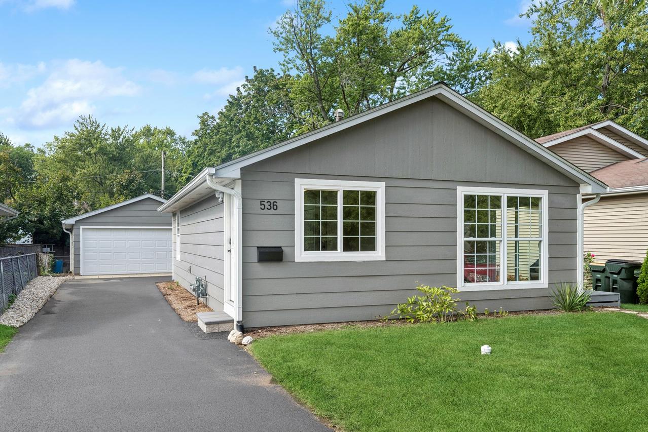536 Arbor Dr., Round Lake Park, IL 60073