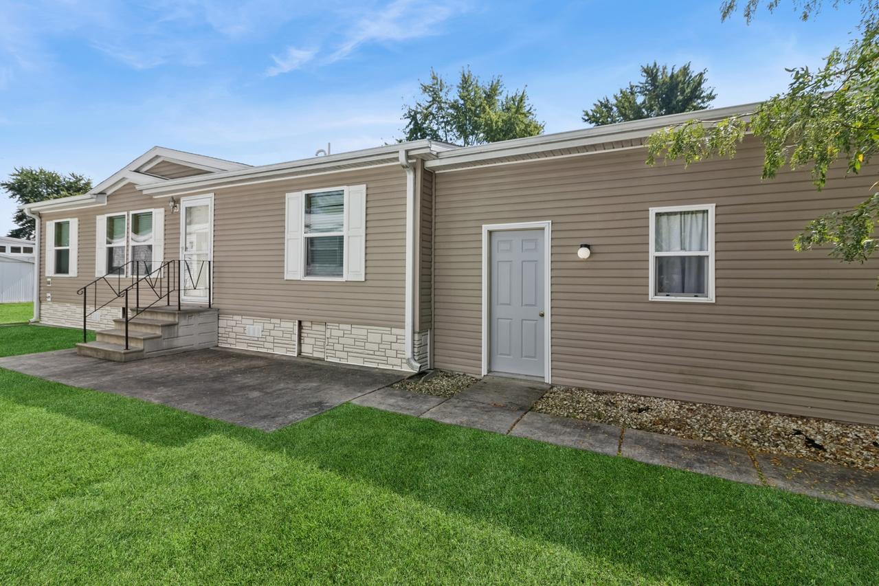 241 Fox Ln., Belvidere, IL 61008