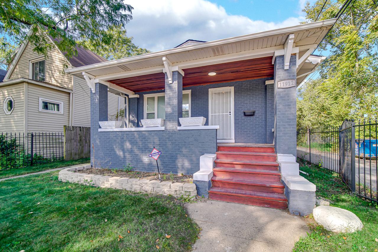 11912 S Yale Ave., Chicago, IL 60628
