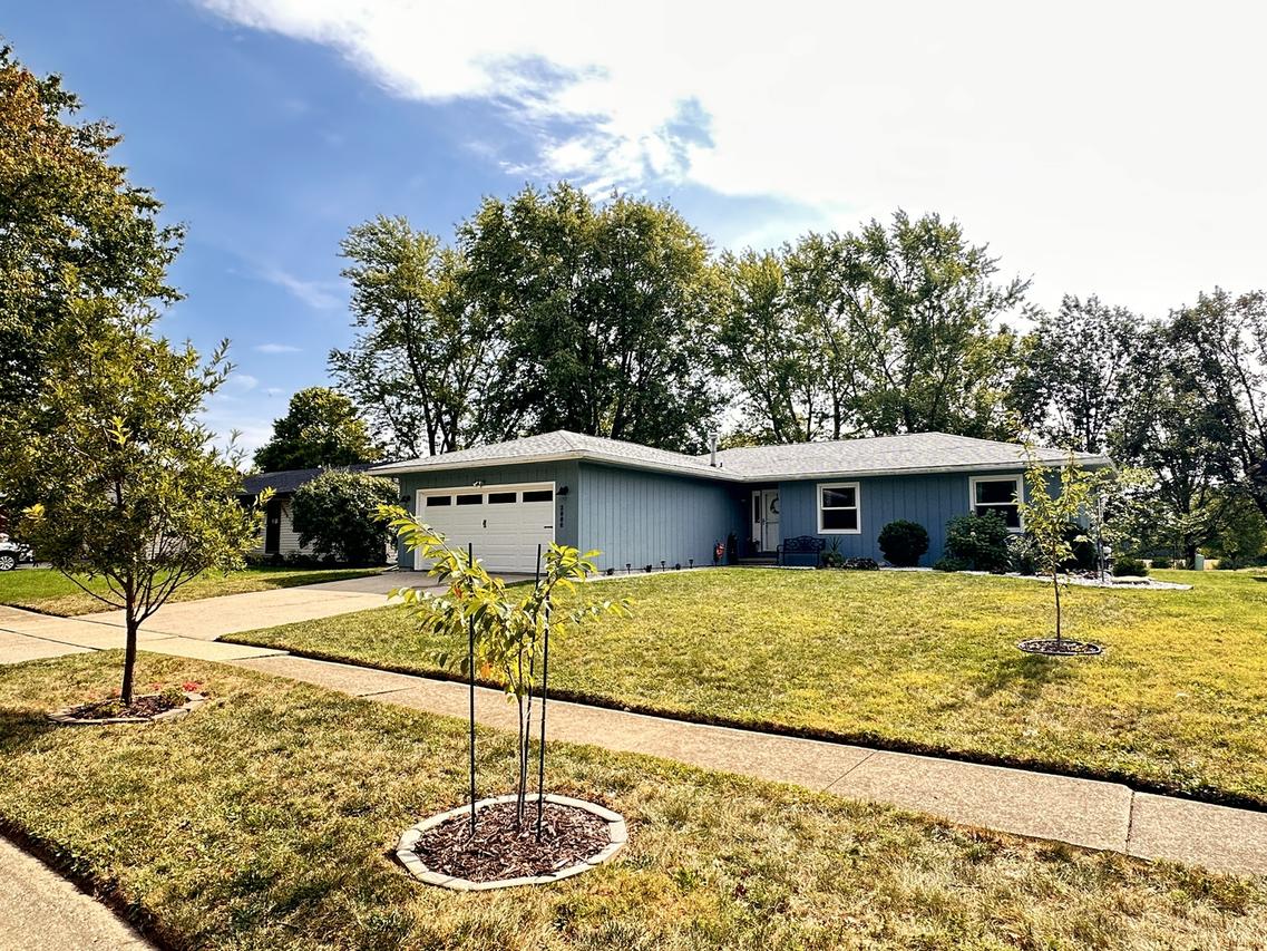 2006 Park Ridge Dr., Urbana, IL 61802