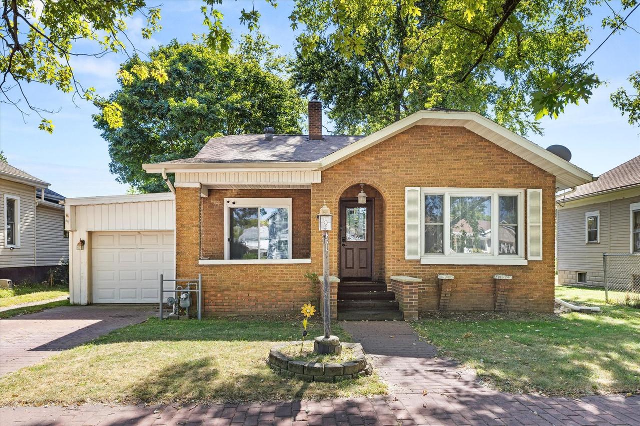 207 W Larue St., Streator, IL 61364