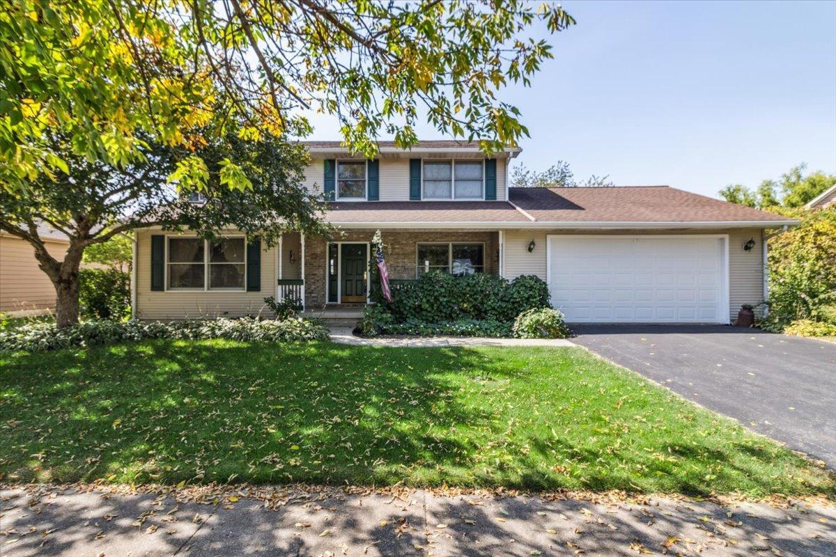 3229 Meadow Tr., Dekalb, IL 60115