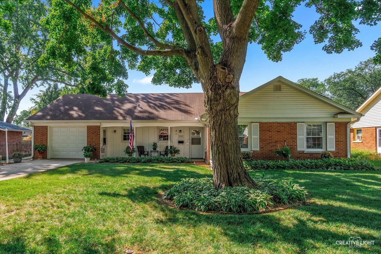 342 Colorado Ave., Aurora, IL 60506