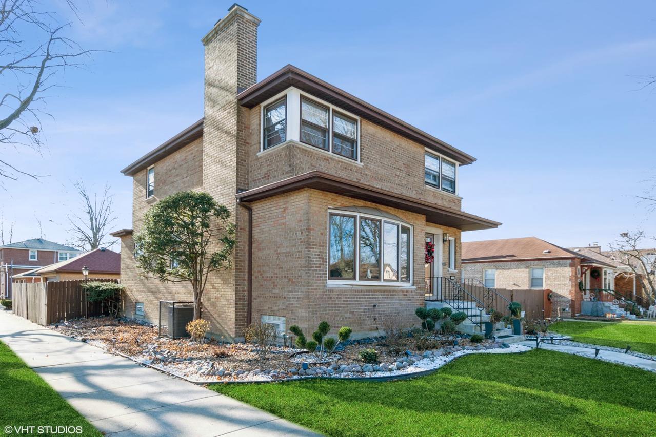 2535 W 116th Pl., Chicago, IL 60655
