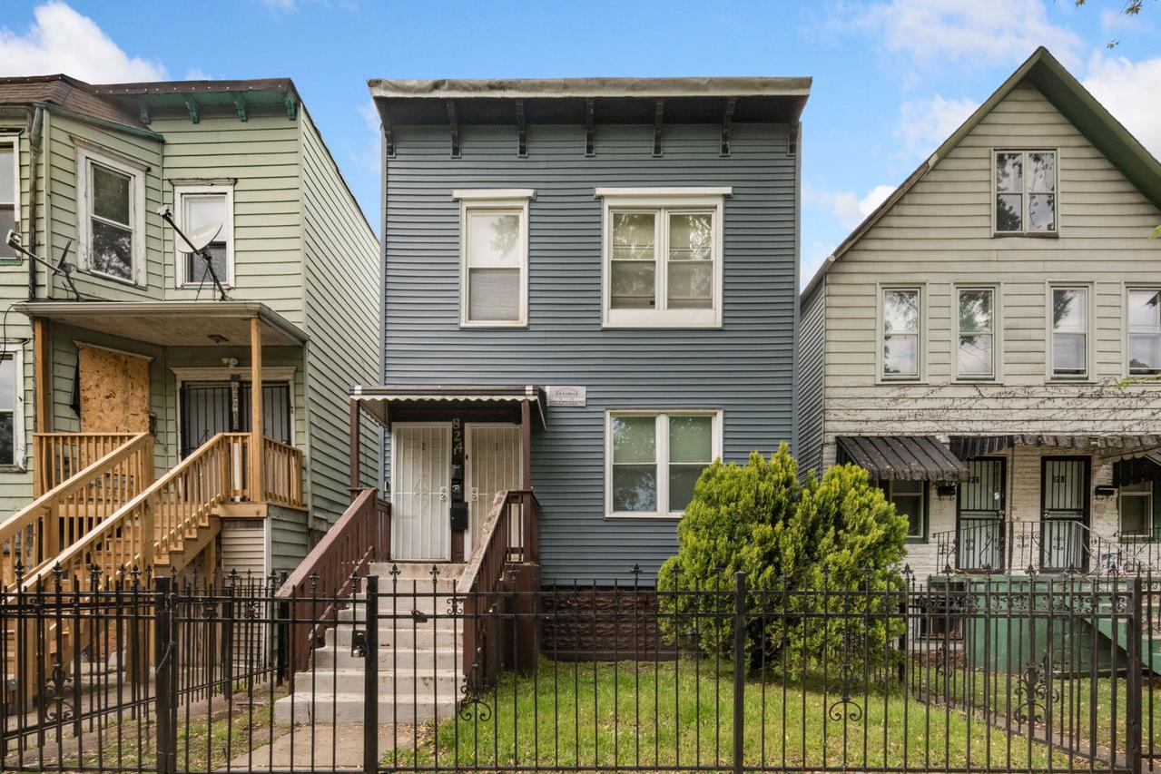 824 E 89th Pl., Chicago, IL 60619