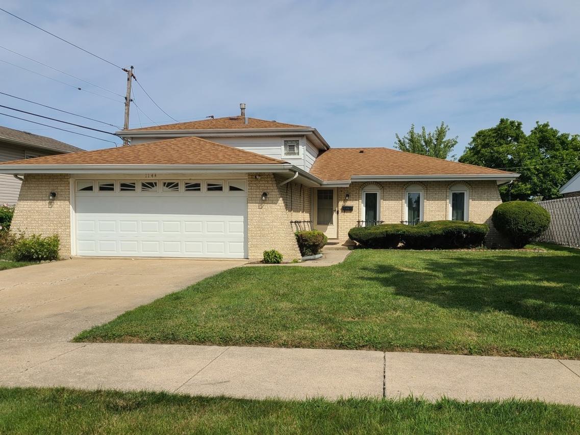 1144 E 160th Pl., South Holland, IL 60473