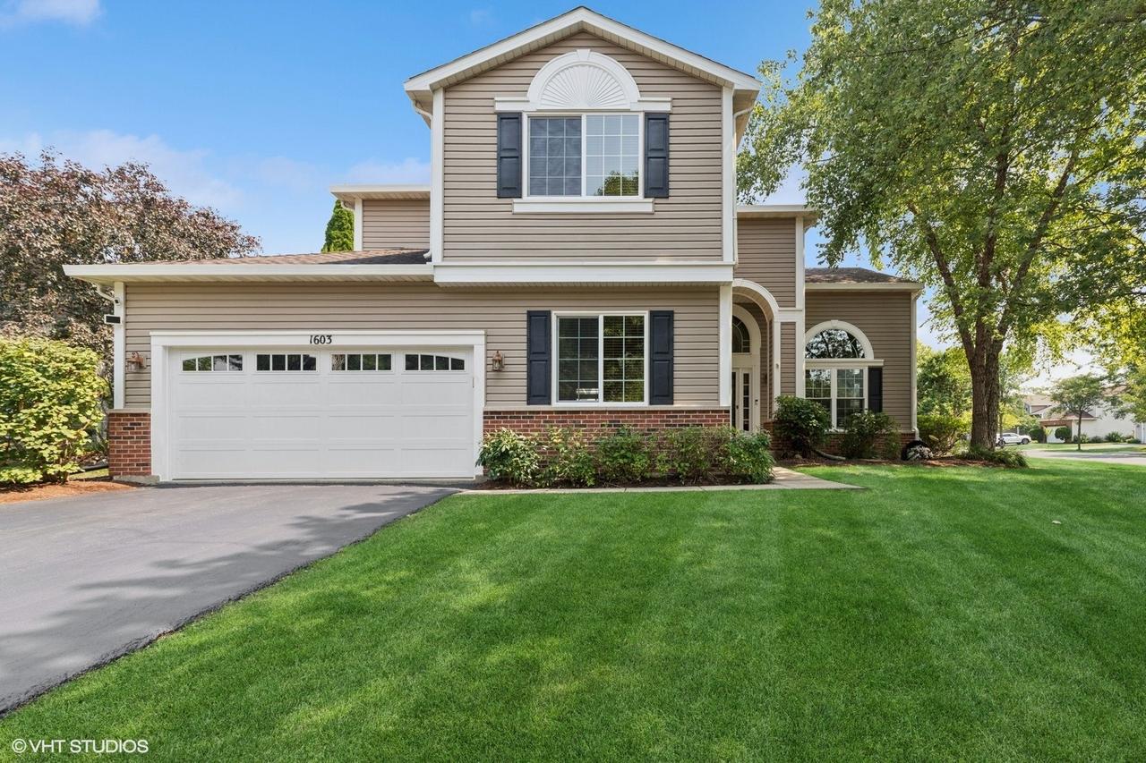 1603 Napa Dr., Gurnee, IL 60031