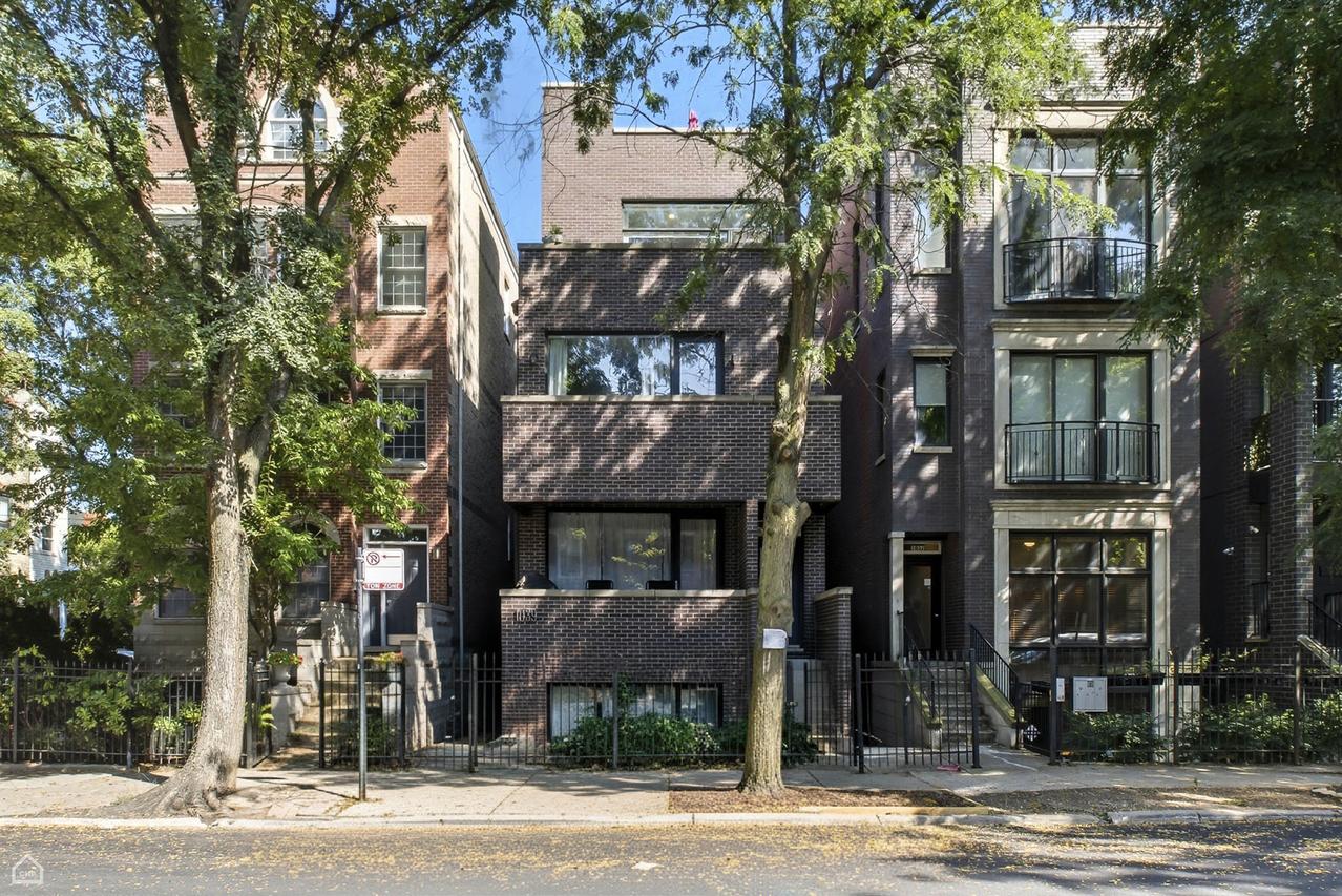 1039 N Marshfield Ave. #2, Chicago, IL 60622