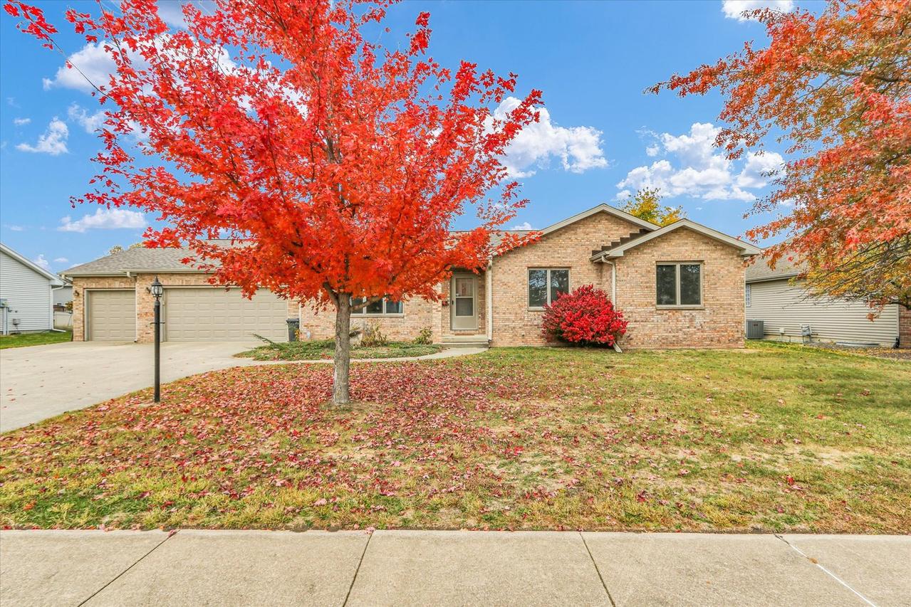 812 E Boone St., Tolono, IL 61880