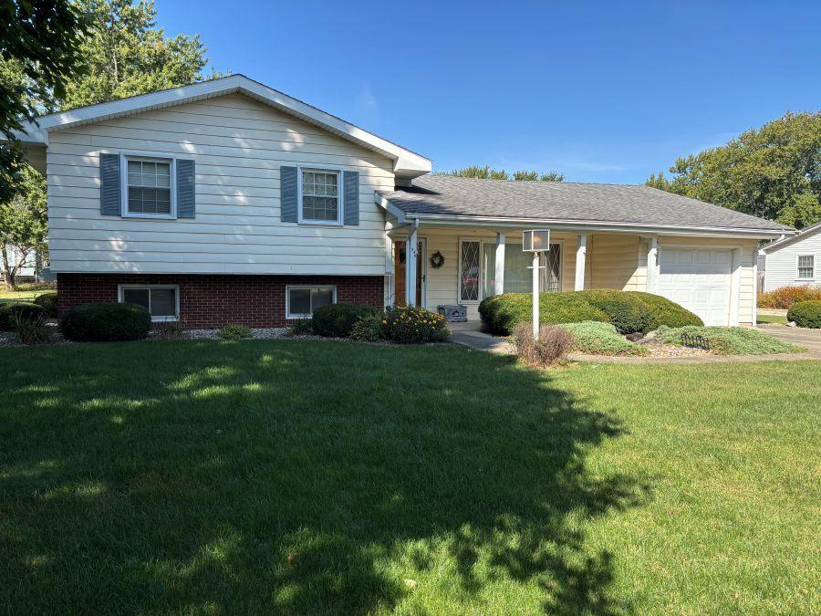 540 N 8th St., Sheldon, IL 60966