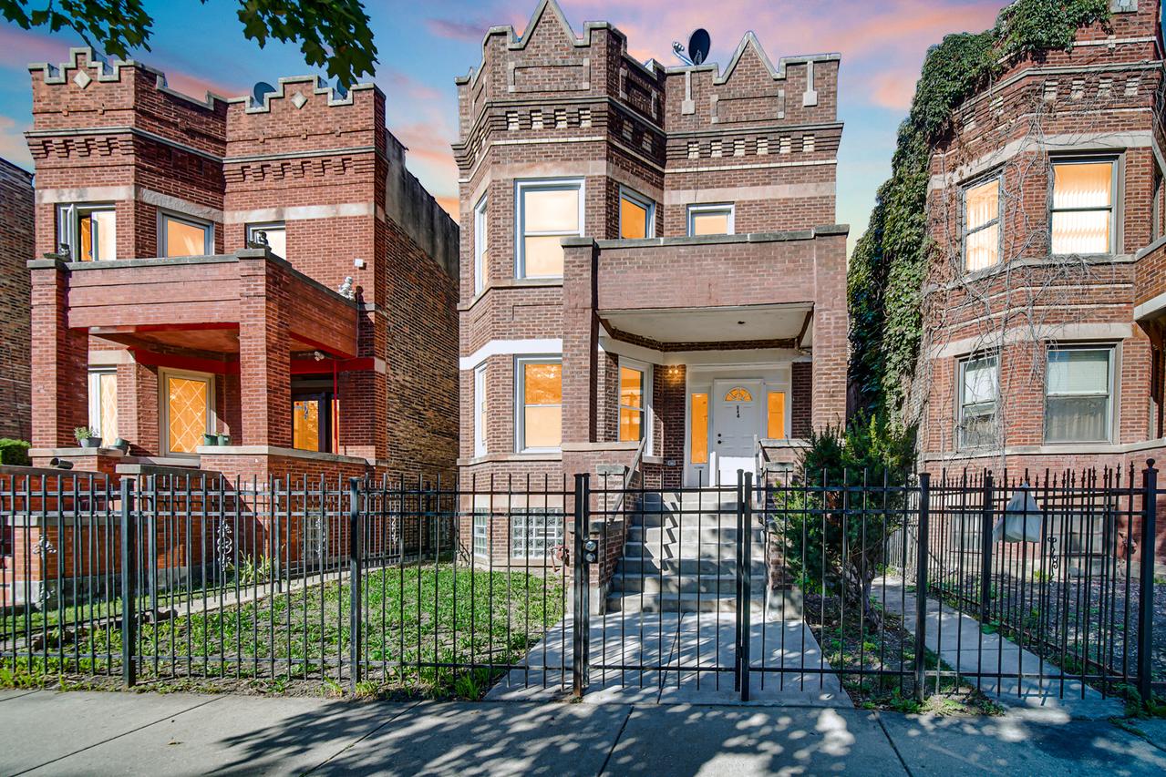 944 N Lavergne Ave., Chicago, IL 60651
