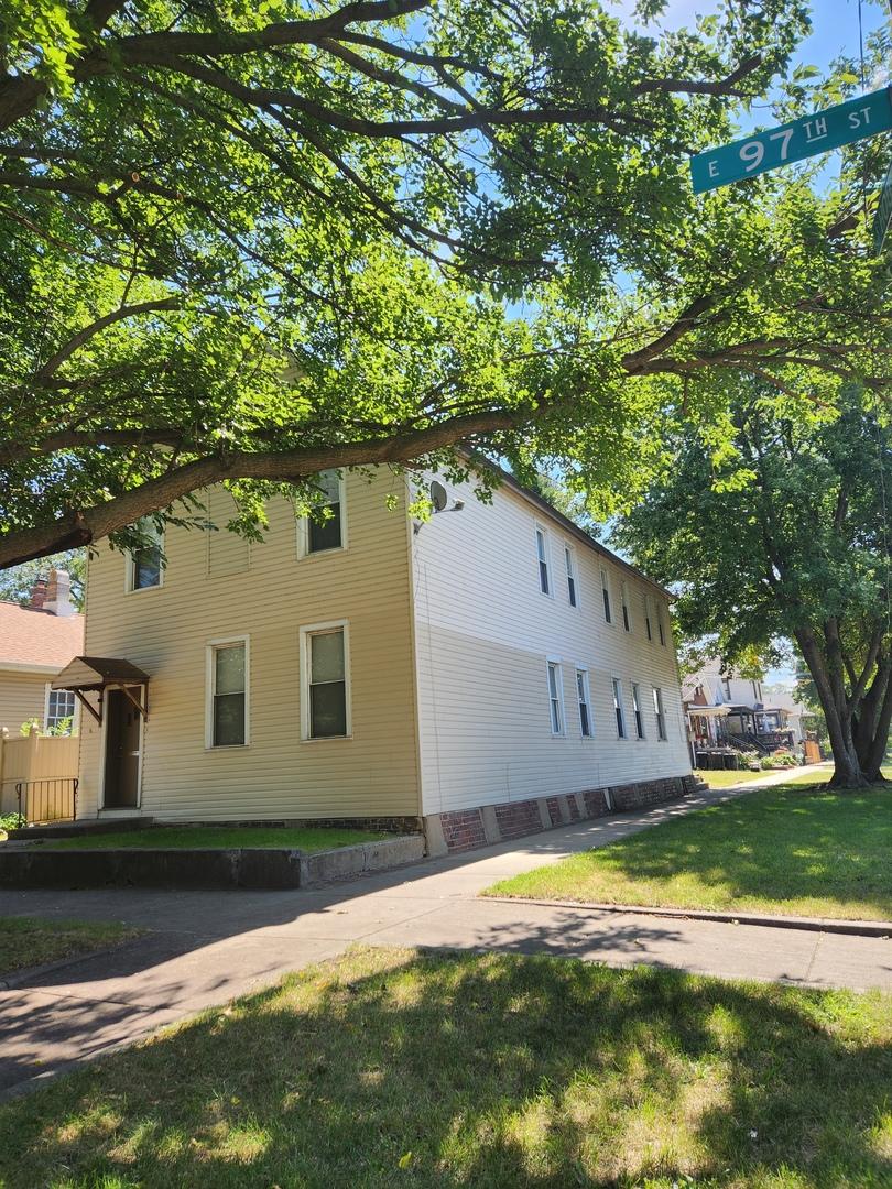 3039 E 97th St., Chicago, IL 60617