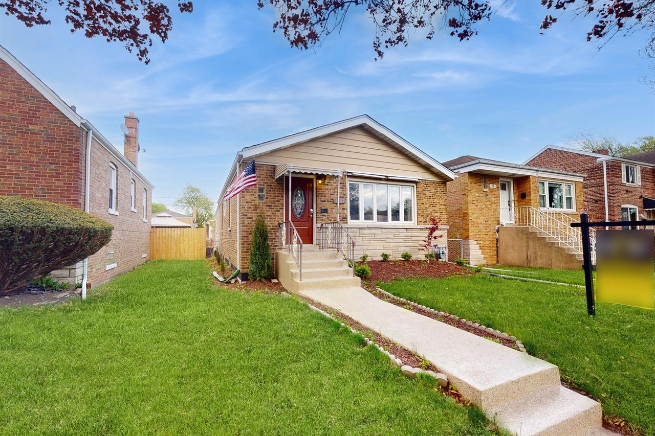 3703 S 58th Ct., Cicero, IL 60804