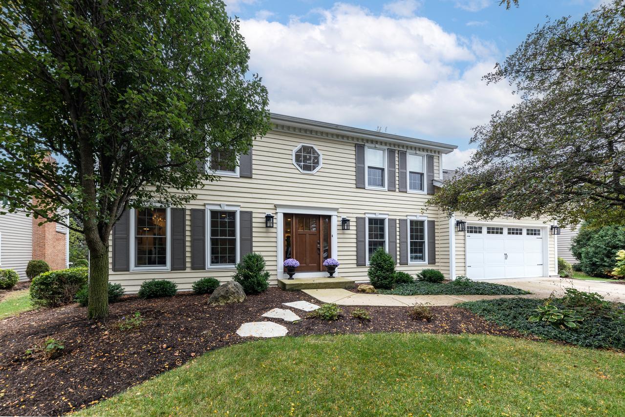 1116 Hollingswood Ave., Naperville, IL 60564