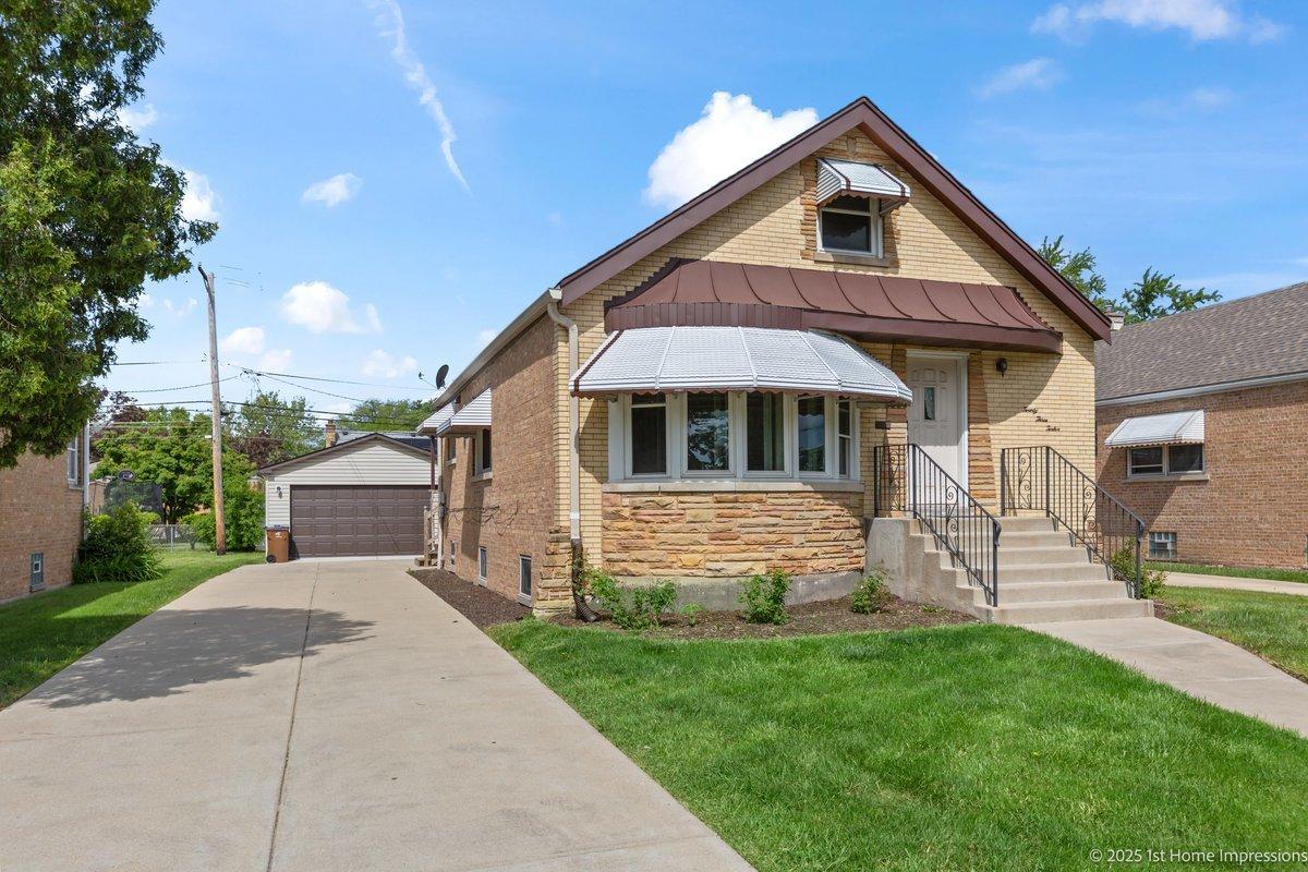 2312 S 1st Ave., North Riverside, IL 60546