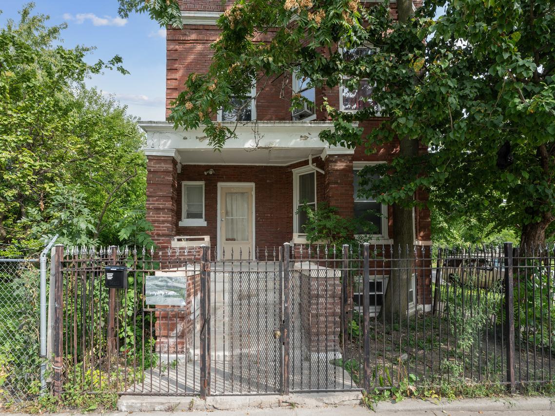 4200 W Wilcox St., Chicago, IL 60624