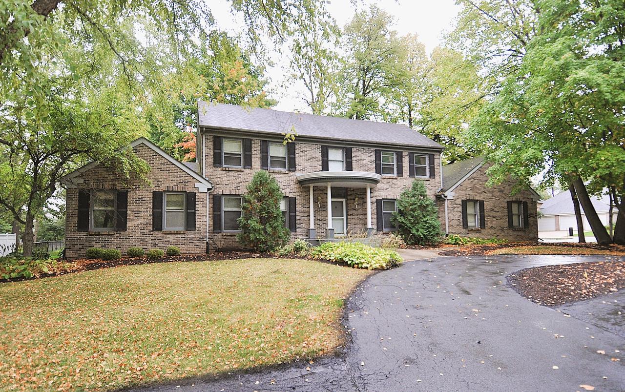 2561 Point O Woods Dr., Rockford, IL 61114
