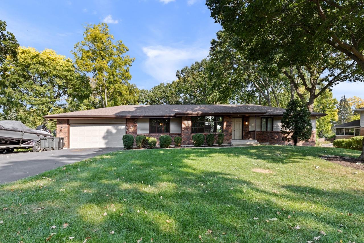 2518 Mandrake Dr., Rockford, IL 61108