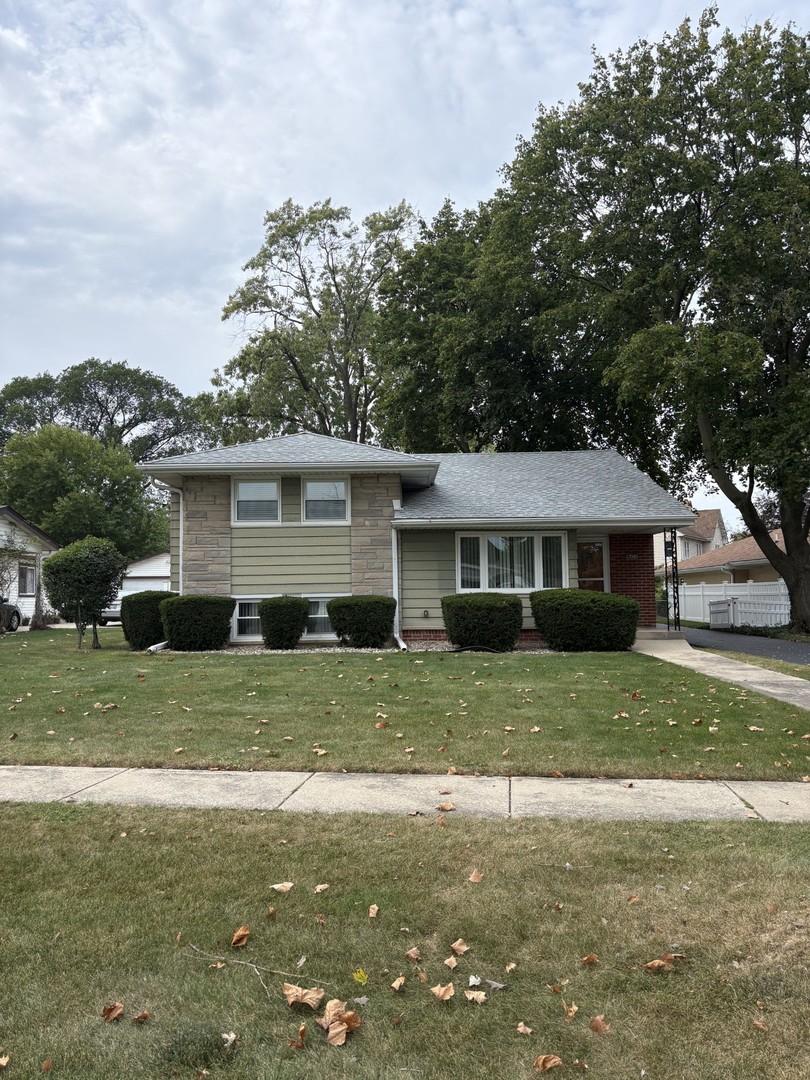 3N350 Wilson St., Elmhurst, IL 60126