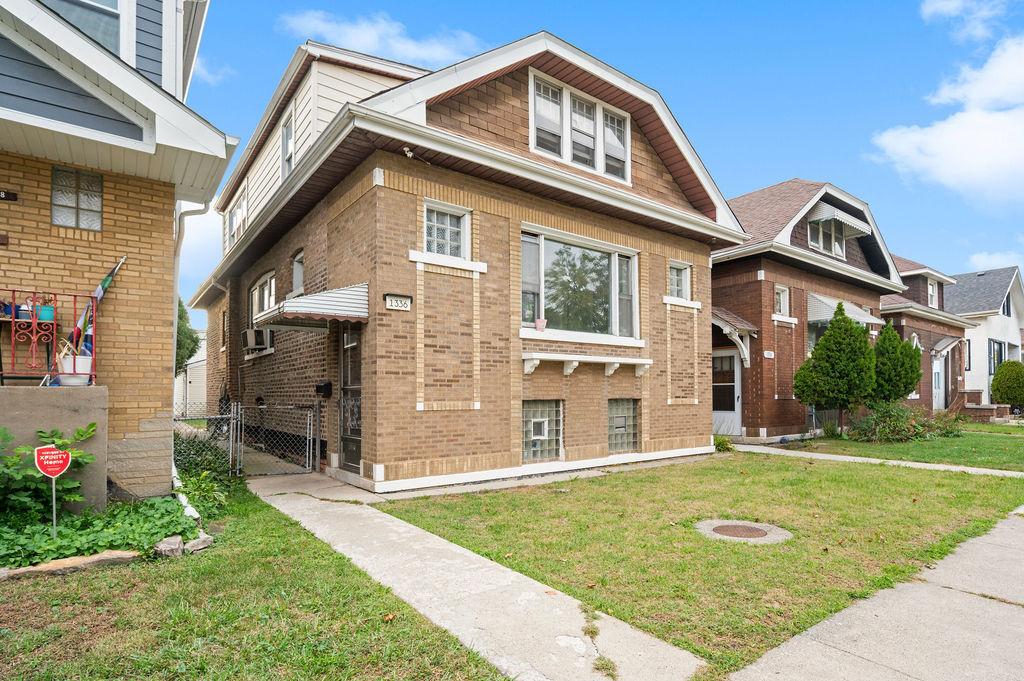 1336 Cuyler Ave., Berwyn, IL 60402