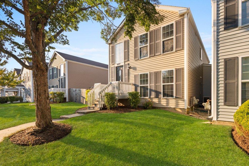 687 Serendipity Dr., Aurora, IL 60504