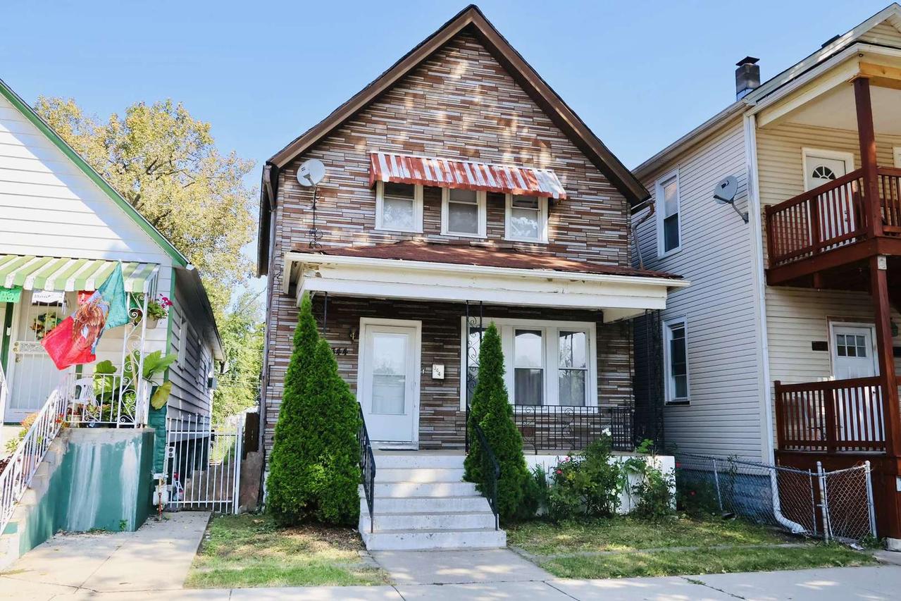 344 E 117th St., Chicago, IL 60628