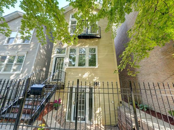 2340 W Moffat St., Chicago, IL 60647
