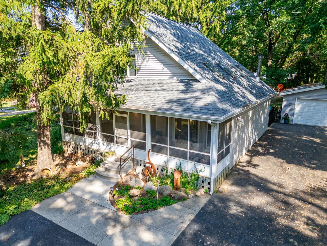 9649 Beaver Valley Rd., Belvidere, IL 61008