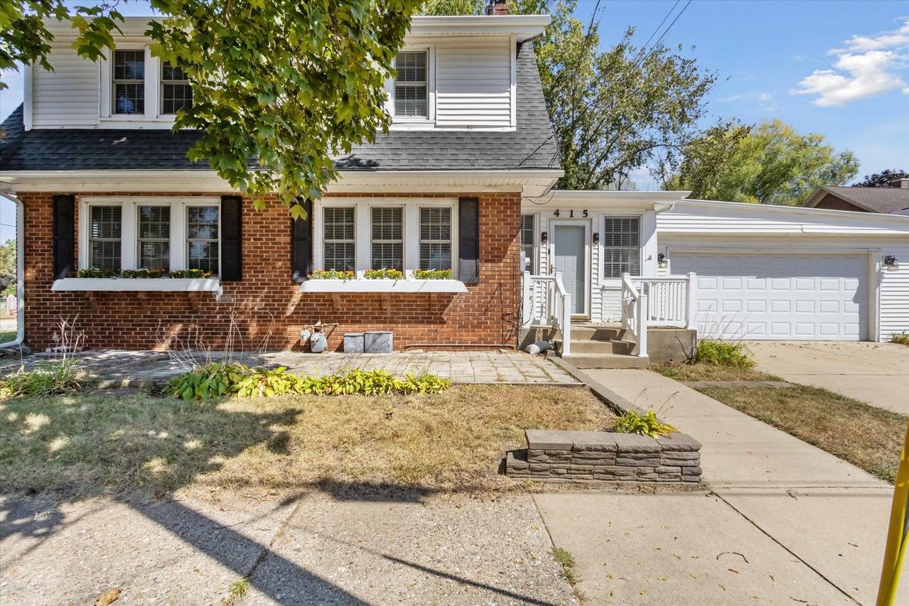 415 Logan St., Rockford, IL 61103