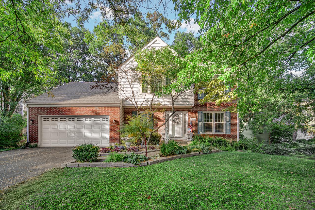 772 Red Oak Dr., Bartlett, IL 60103