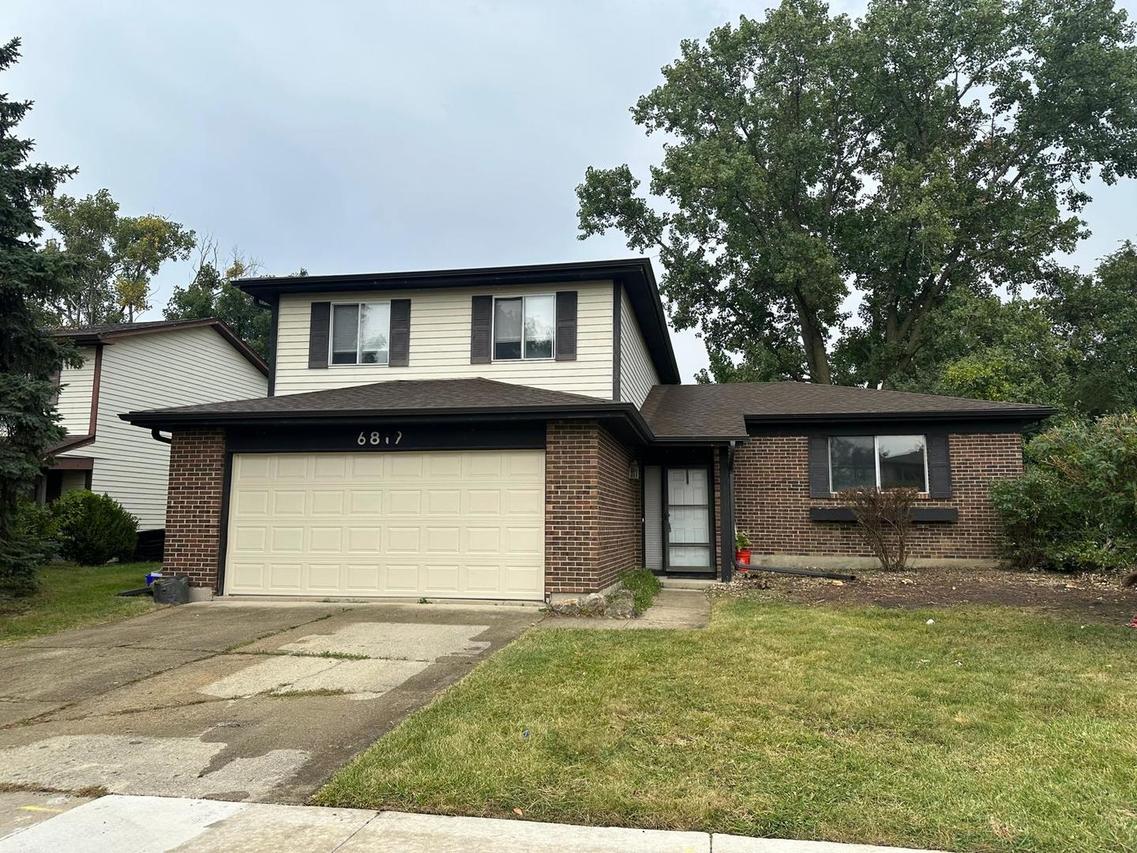6819 Prairieview Ave., Woodridge, IL 60517