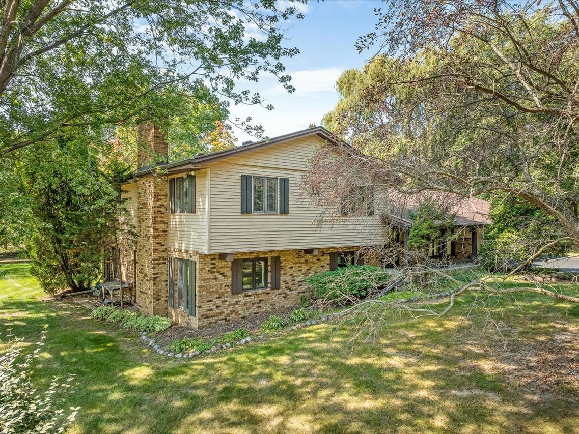 6104 Blyth Rd., Caledonia, IL 61011