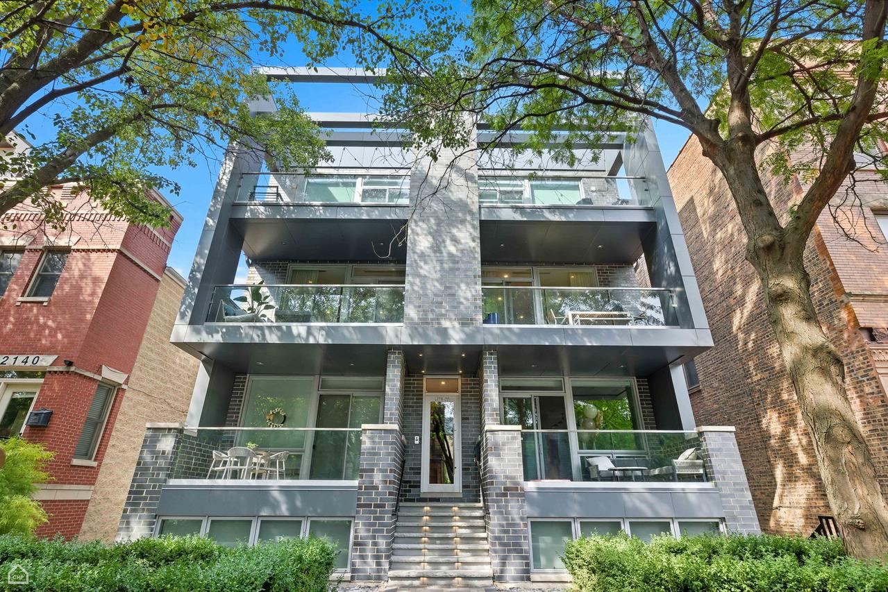 2136 W Lyndale St. #2, Chicago, IL 60647