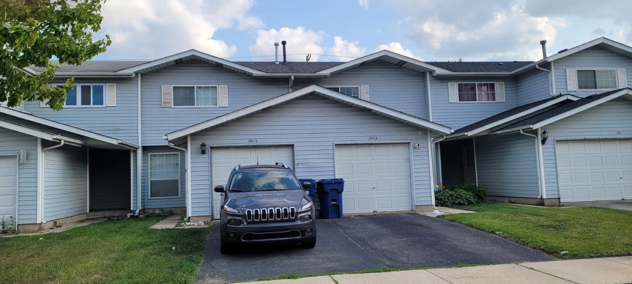 2605 E Martha Pl., Burnham, IL 60633