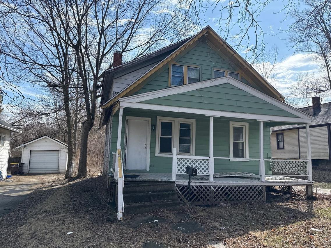 411 N Johnston Ave., Rockford, IL 61101