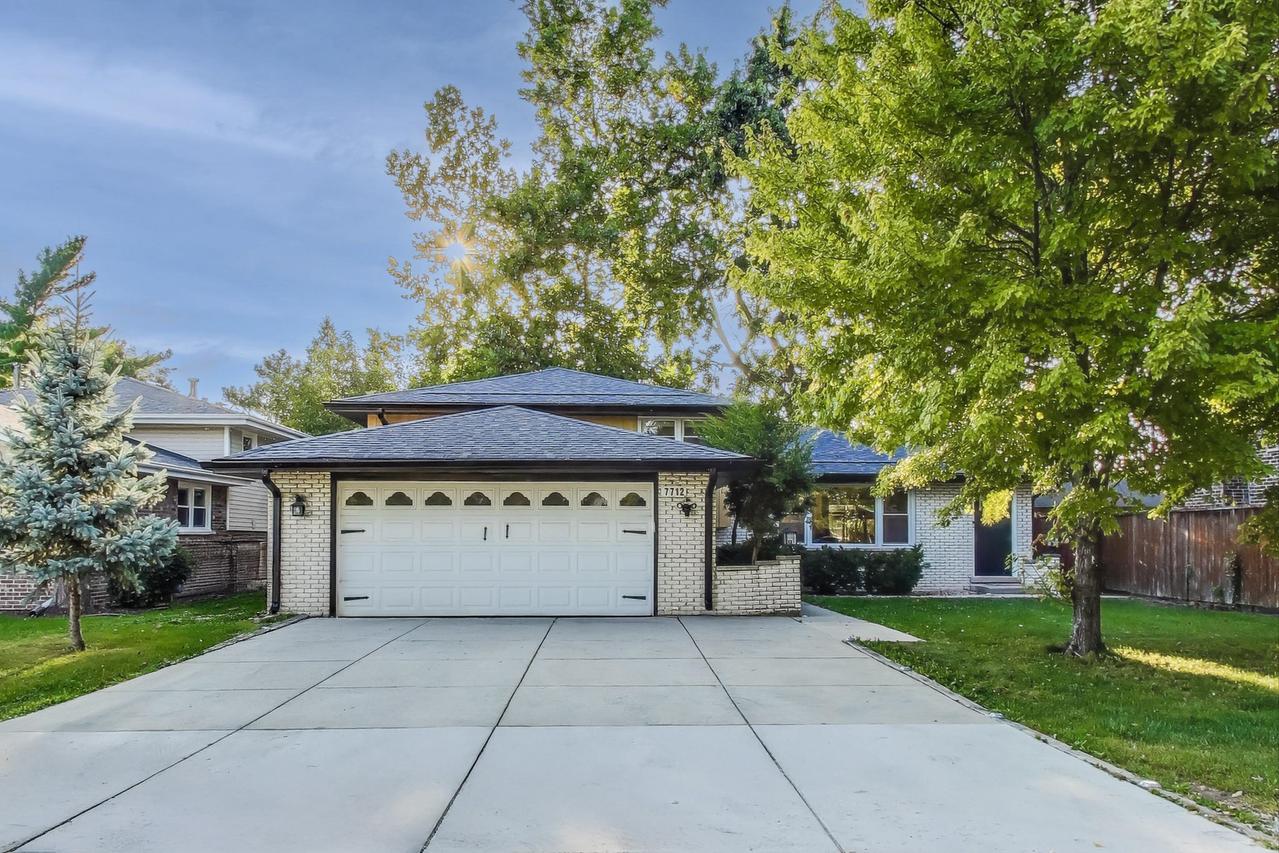 7712 Cronin Ave., Justice, IL 60458