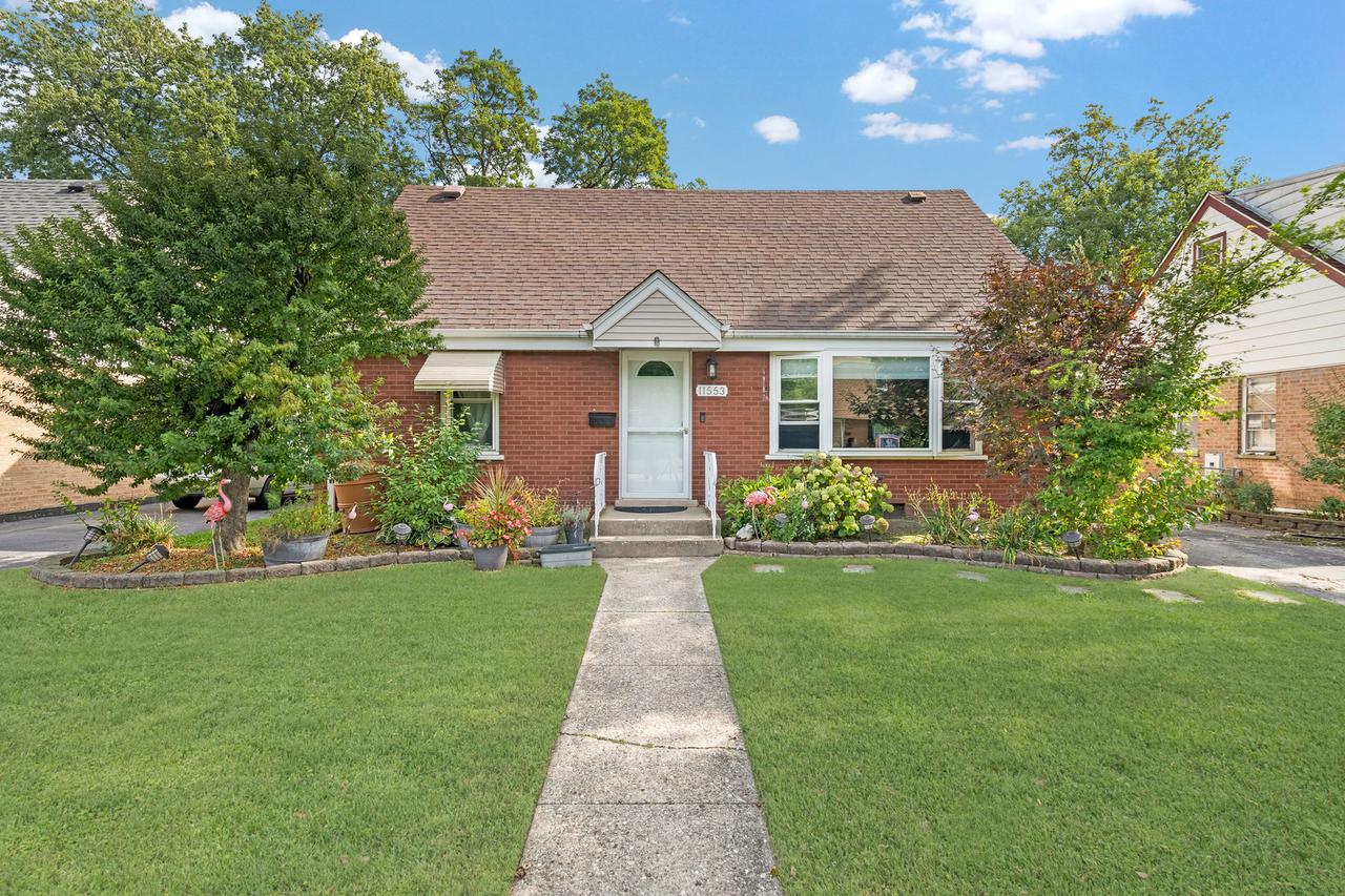 [Address Hidden by Seller], Alsip, IL 60803