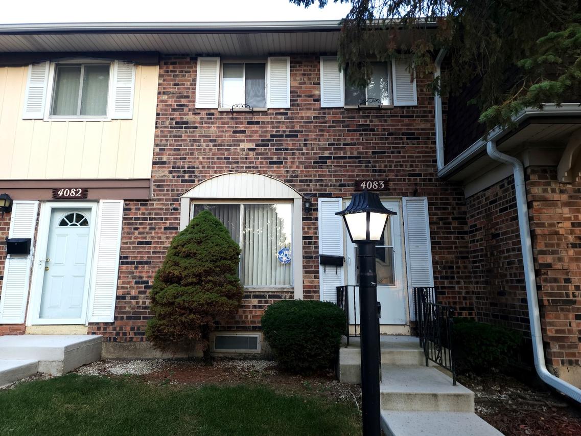 4083 Appleby Ln., Richton Park, IL 60471