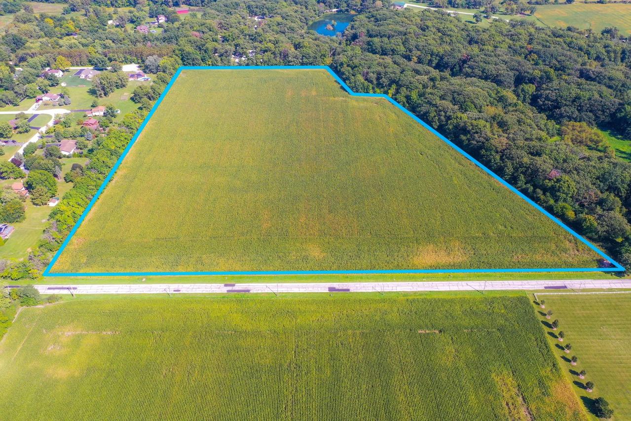 S Klemme Rd., Crete, IL 60417