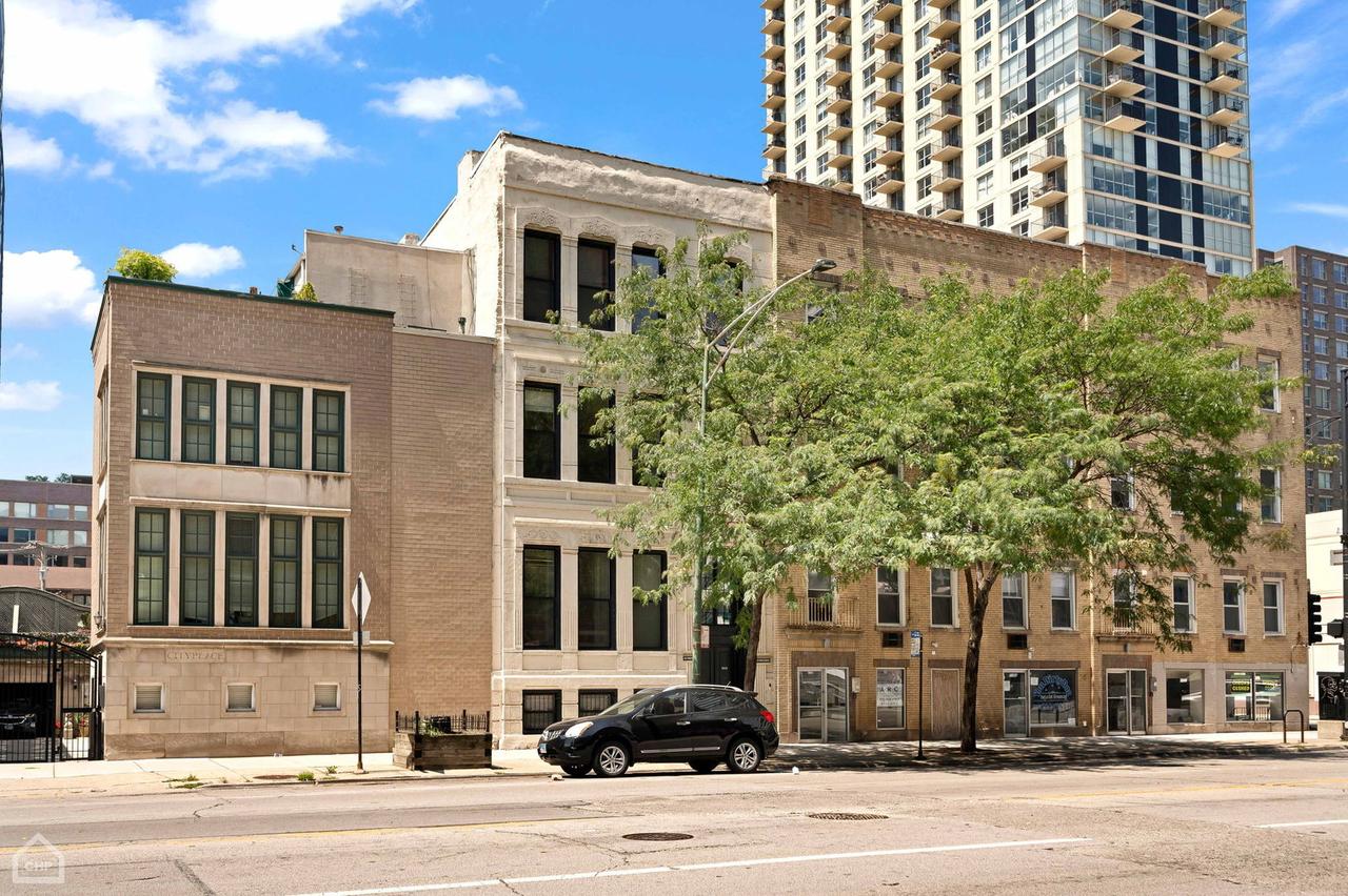 1160 N Lasalle St., Chicago, IL 60610