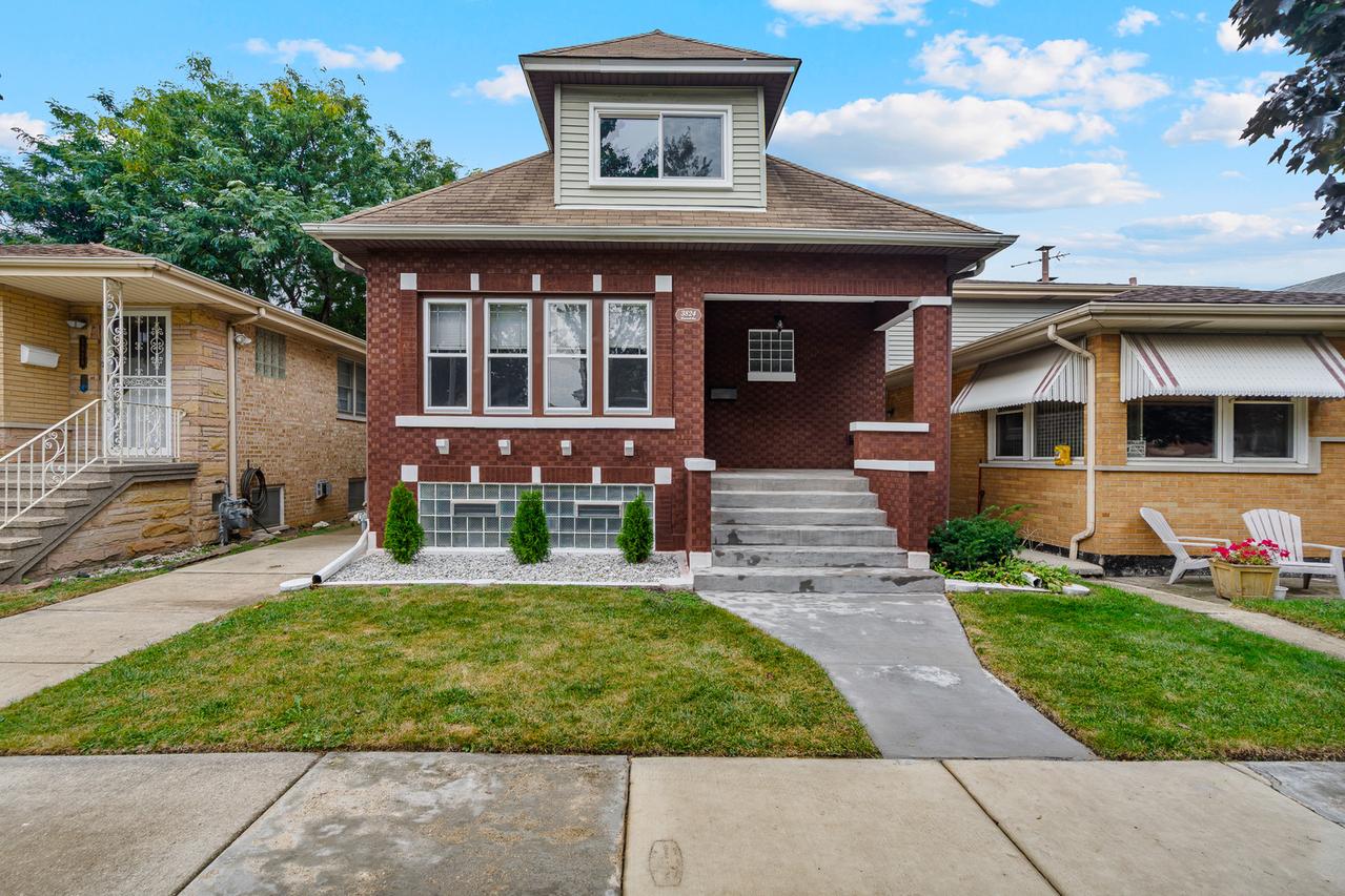 3824 Wenonah Ave., Berwyn, IL 60402